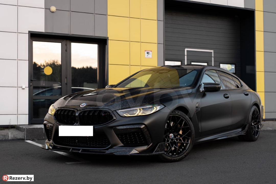 BMW M8 Витебск черная