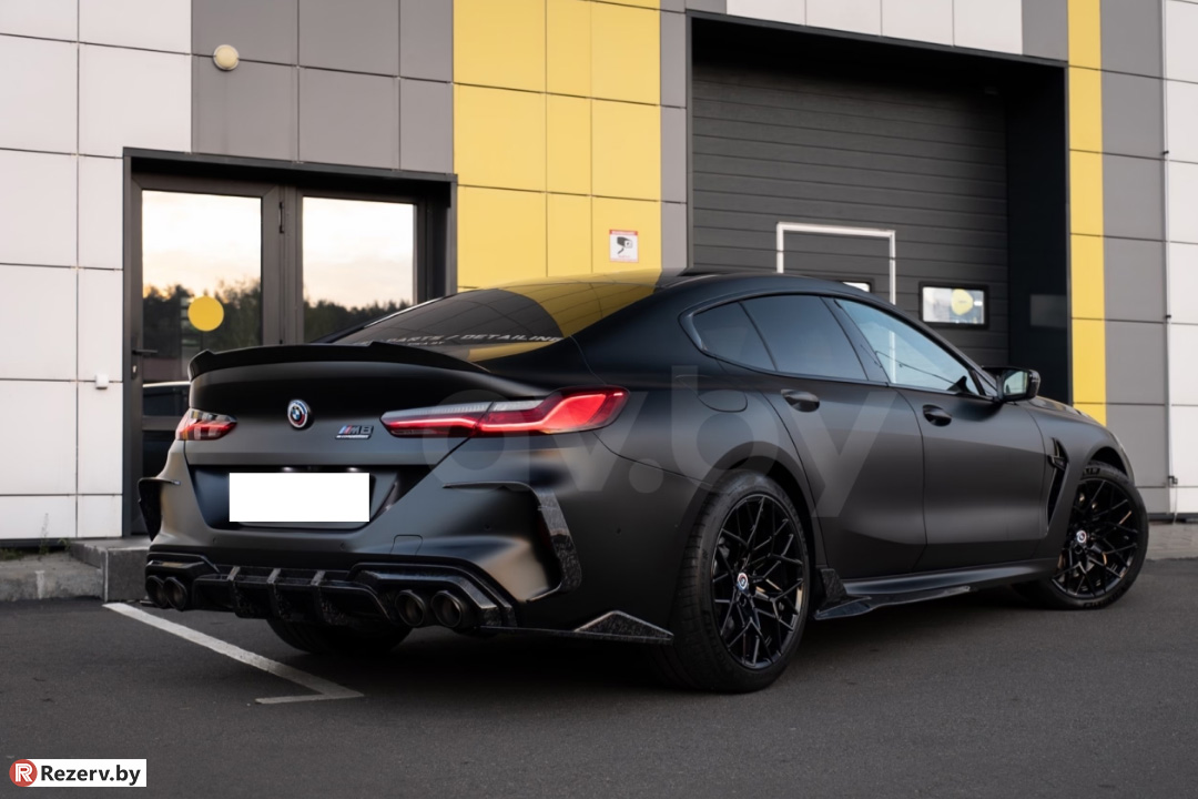 BMW M8 Витебск черная