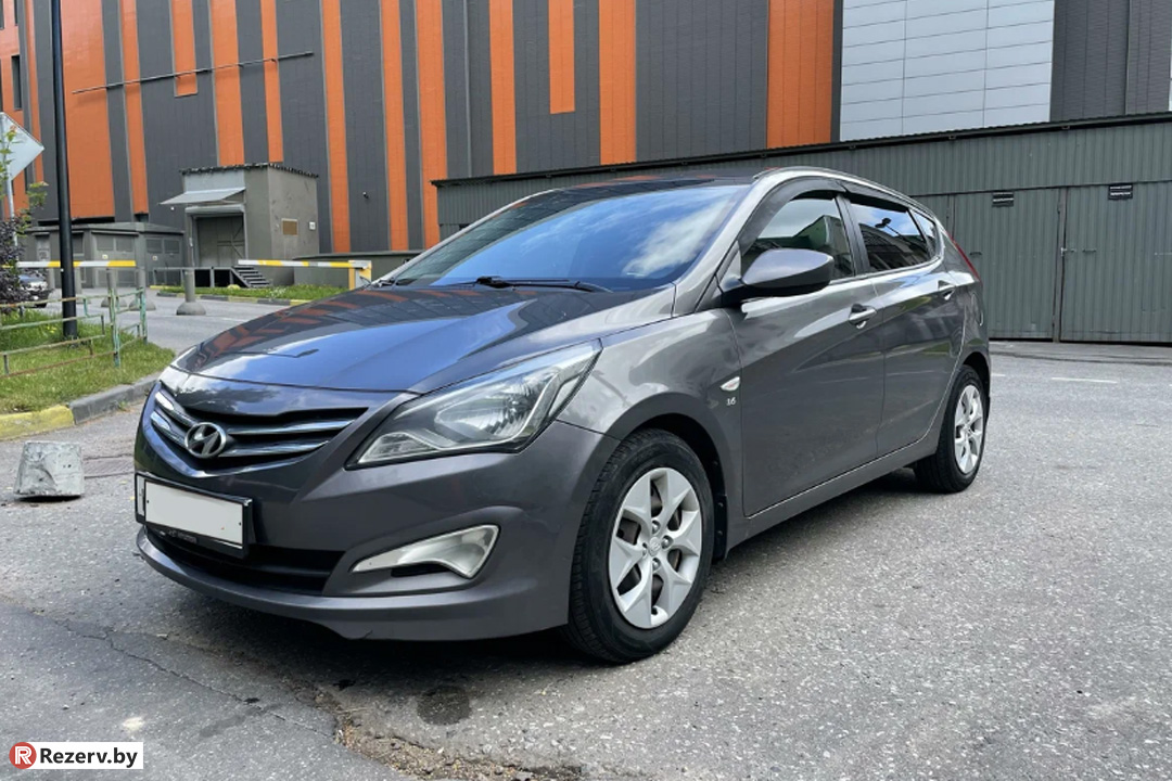купить Hyundai Solaris (2014–2024) не из под такси в Беларуси